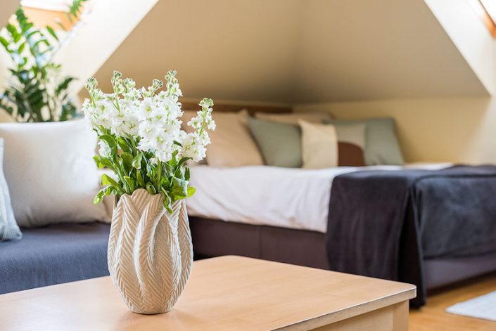 Fotografía profesional de diseño de interiores y home staging en Asturias de Dormitorio