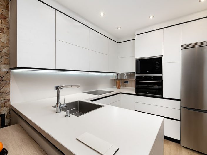 fotógrafo de producto asturias Emilio Zaera interiores arquitectura fotografía profesional cocina exposición catálogo marketing