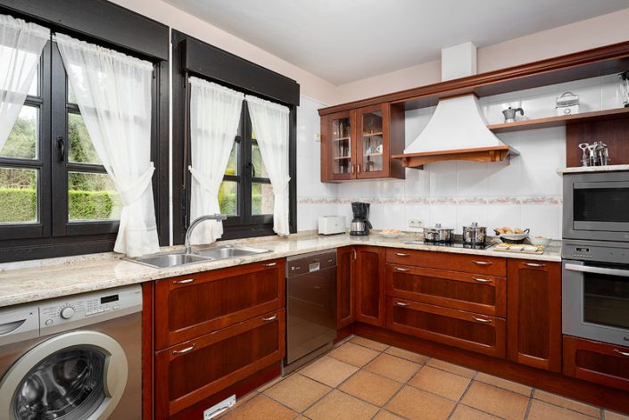 professional photographer interiors vacational rural house country asturias cantabria leon castilla galicia